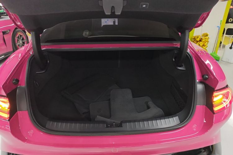 MI SU7 2025 immagine di auto #22