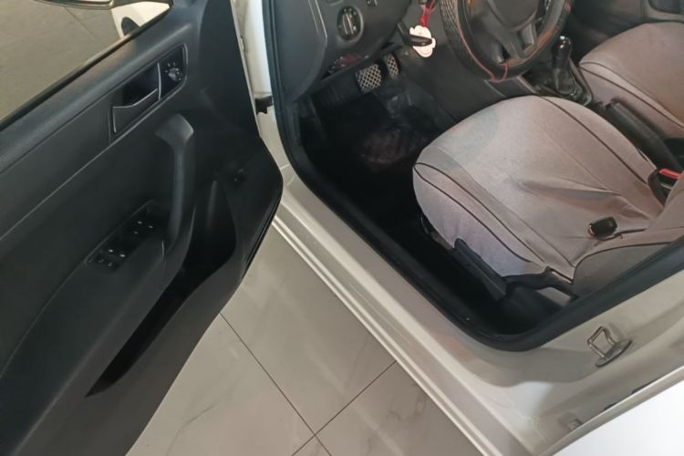 Volkswagen Santana 2019 car image #12