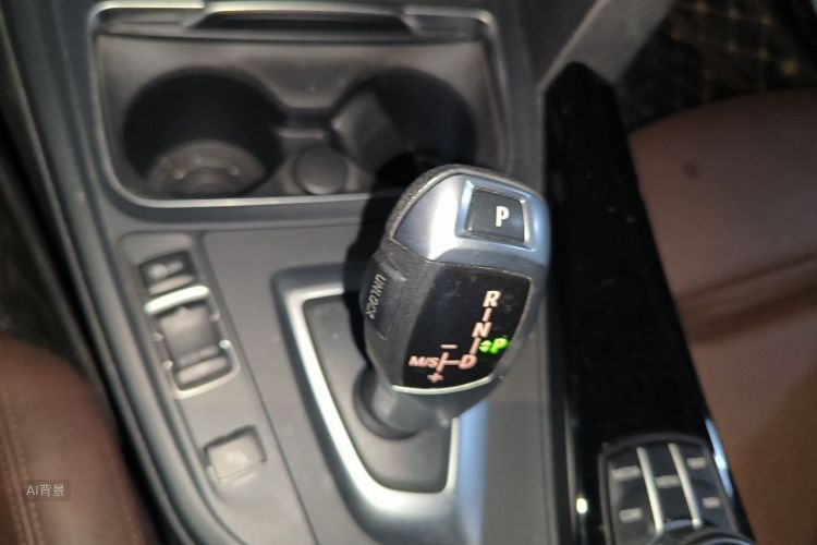 BMW 3 Series 2019 #16 BMW 3 Series 2019 car image #16