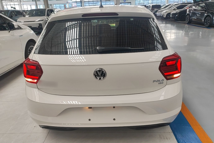 Volkswagen Polo 2021 #6 Volkswagen Polo 2021 car image #6