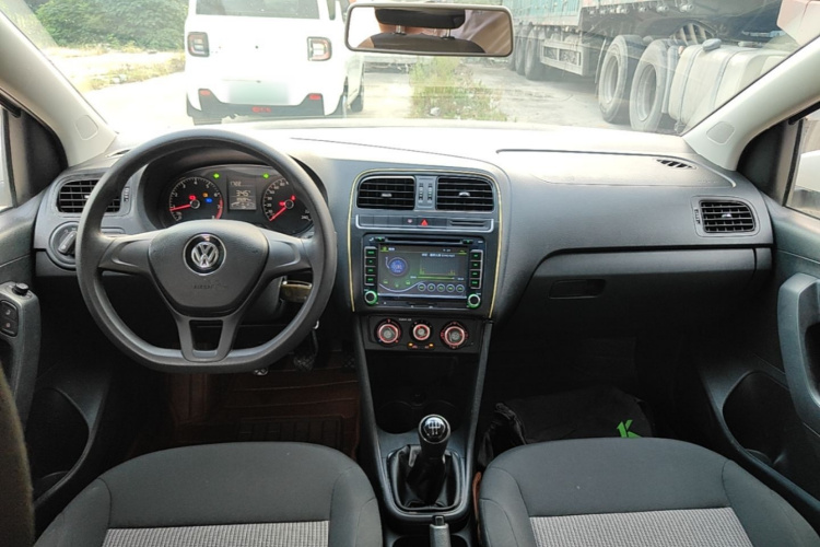 Volkswagen Polo 2016 #10 Volkswagen Polo 2016 car image #10