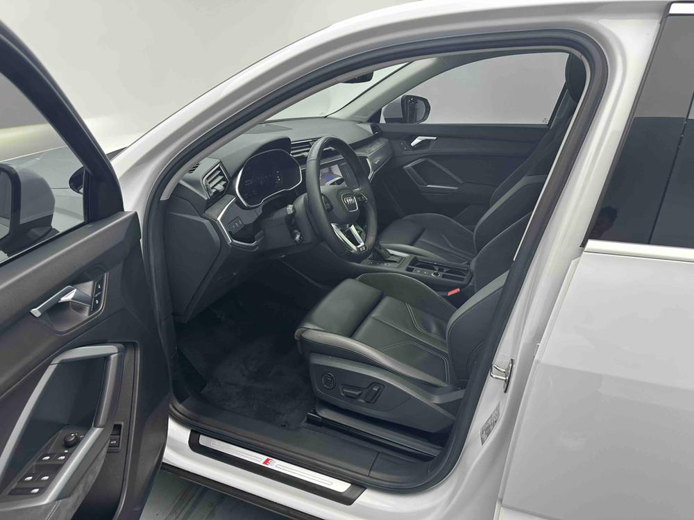 Audi Q3 Sportback 2022 car image #17