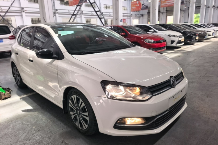 Volkswagen Polo 2016 #6 Volkswagen Polo 2016 car image #6