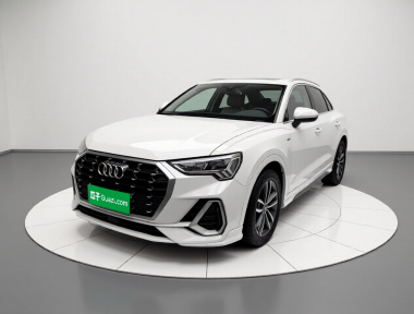 Audi Q3 2021 car image 