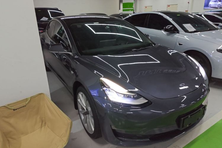 Tesla Model 3 2020 car image #4