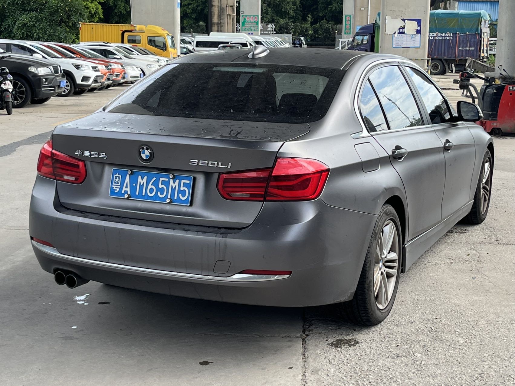 BMW 3 Series 2017 #6 BMW 3 Series 2017 car image #6