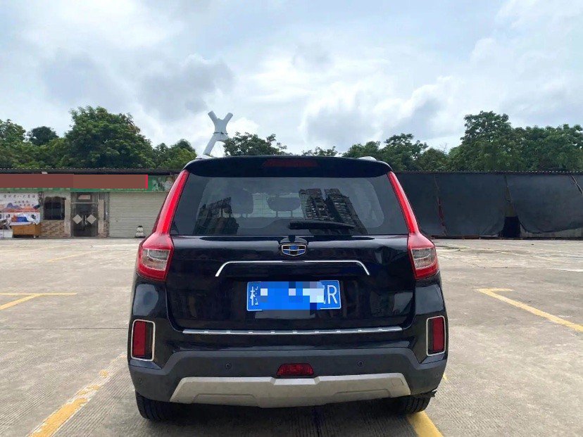 GEELY Vision X6 2017 immagine di auto #5