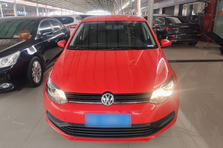 Volkswagen Polo 2016 car image #3