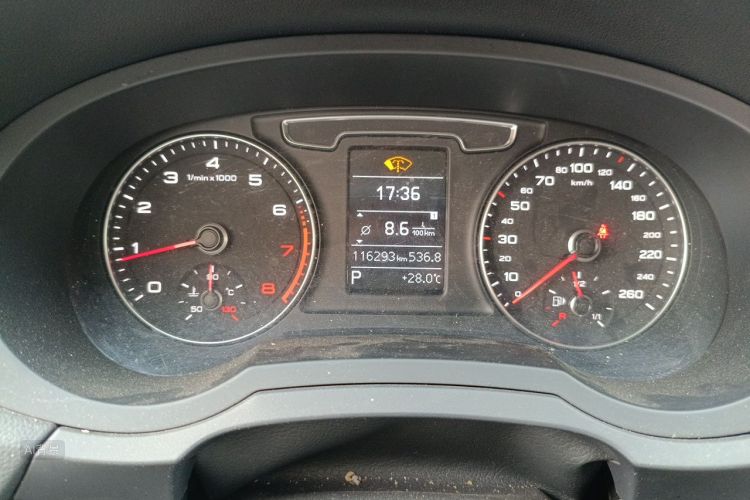 Audi Q3 2017 #14 Audi Q3 2017 car image #14