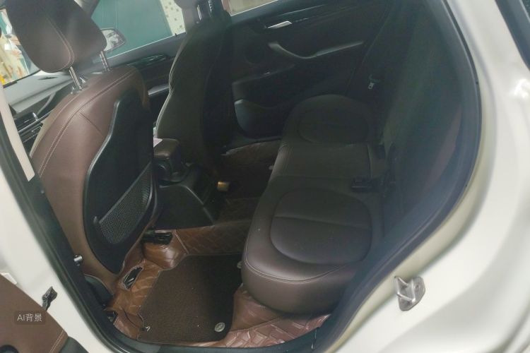 BMW X1 2020 car image #19