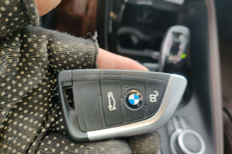 BMW X1 2020 car image #10