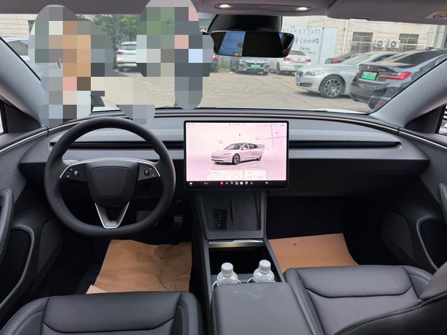 Tesla Model 3 2026 #8 Tesla Model 3 2026 car image #8