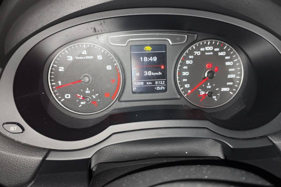 Audi Q3 2014 #25 Audi Q3 2014 car image #25