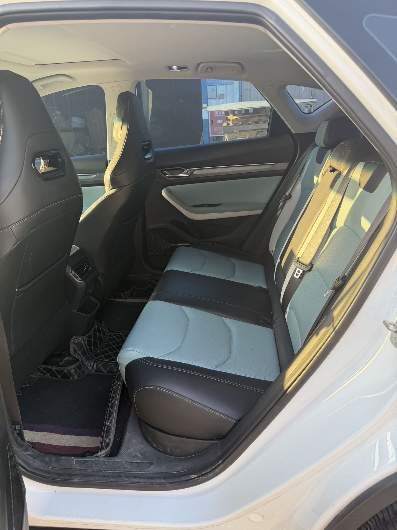 GEELY Emgrand S 2022 imagen de coche #5