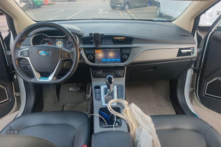 GEELY Emgrand GS 2017 car image #11