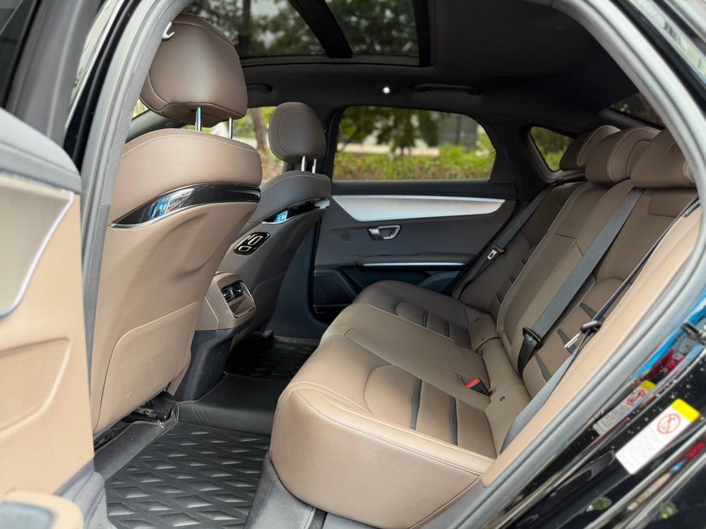 BYD Han 2022 car image #11