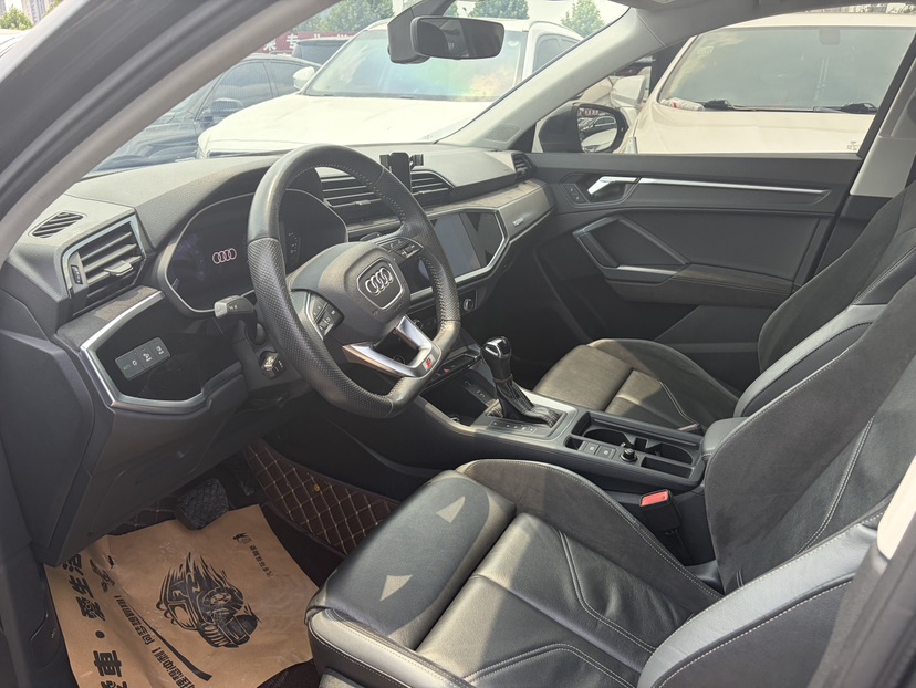 Audi Q3 Sportback 2021 car image #4