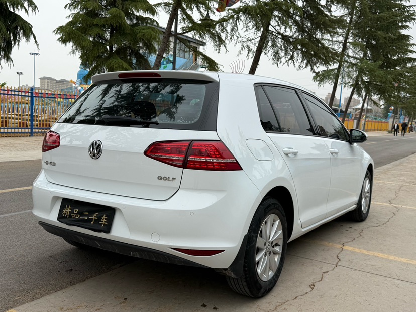Volkswagen Golf 2016 car image #7