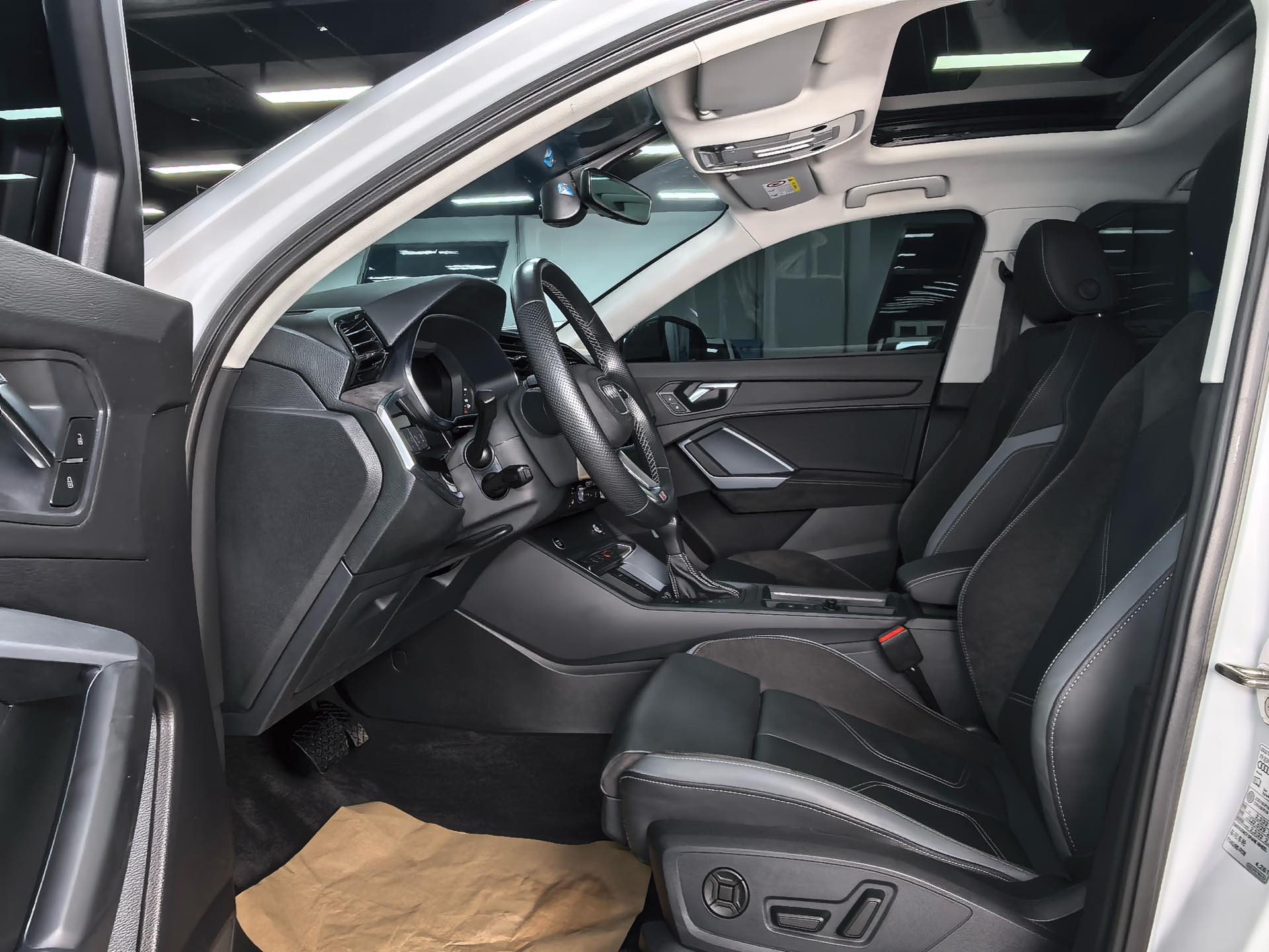 Audi Q3 Sportback 2023 car image #9