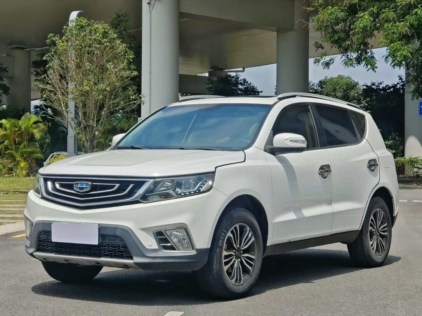 GEELY Vision X6 2017 GEELY Vision X6 2017 car image