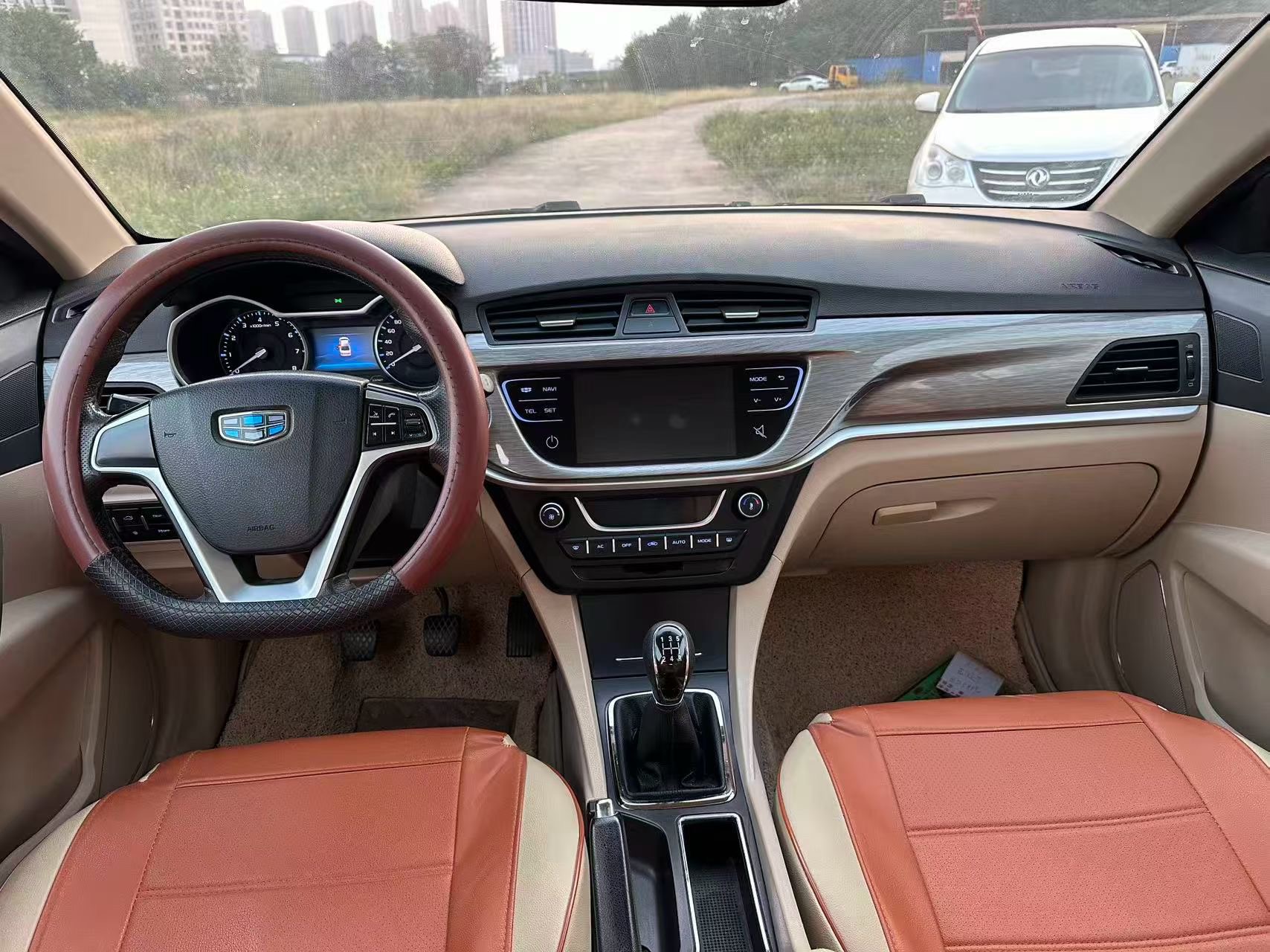 GEELY Emgrand 2017 #5 GEELY Emgrand 2017 imagem de carro #5