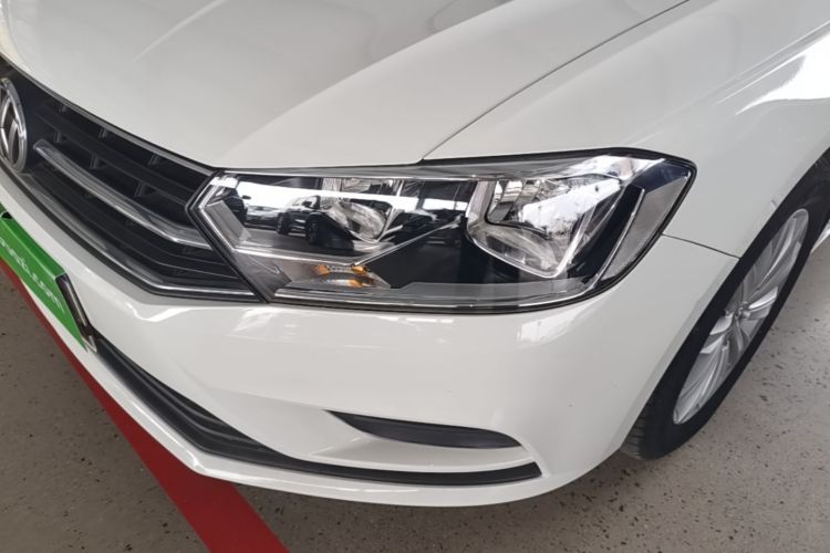 Volkswagen Bora 2021 car image #23