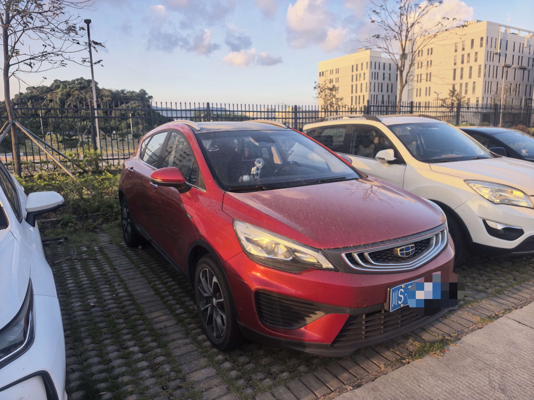 GEELY Emgrand GS 2018 imagen de coche #2