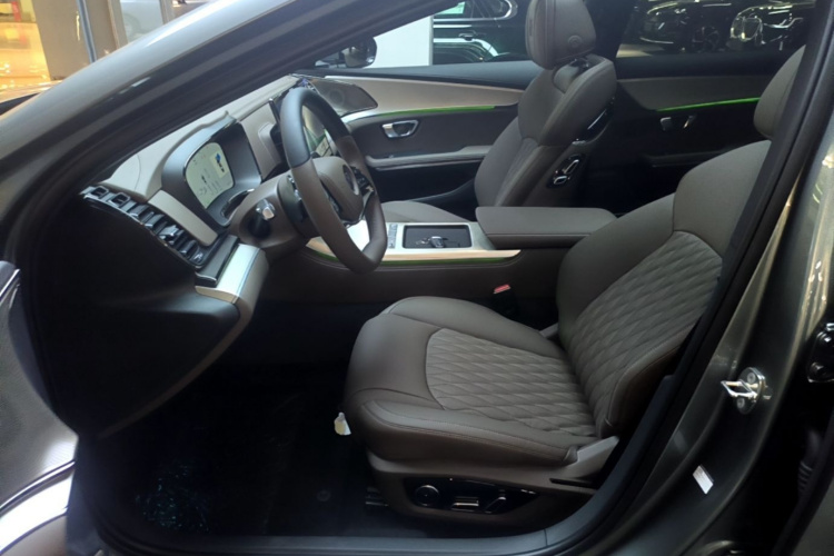 2026 #15 2026 car image #15