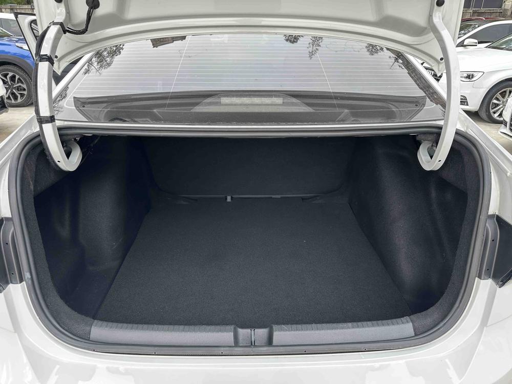 Volkswagen Lavida 2023 car image #11