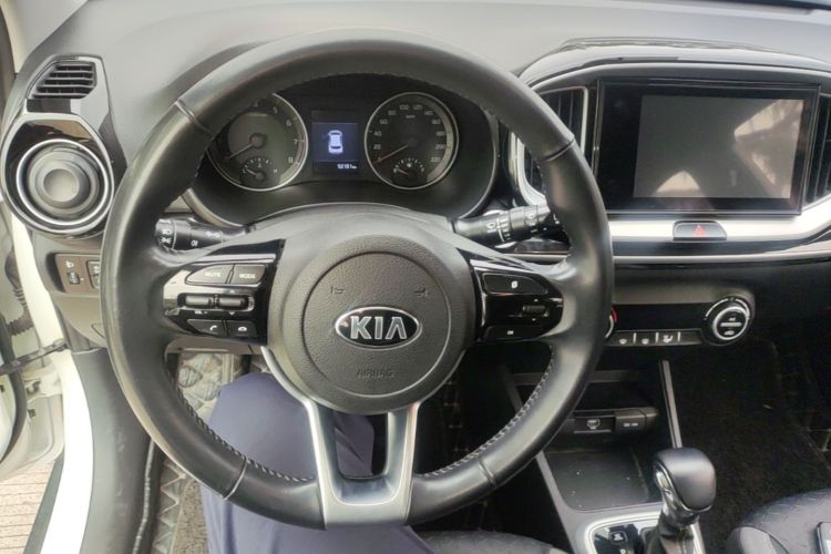 Kia KX1 2018 #10 Kia KX1 2018 car image #10