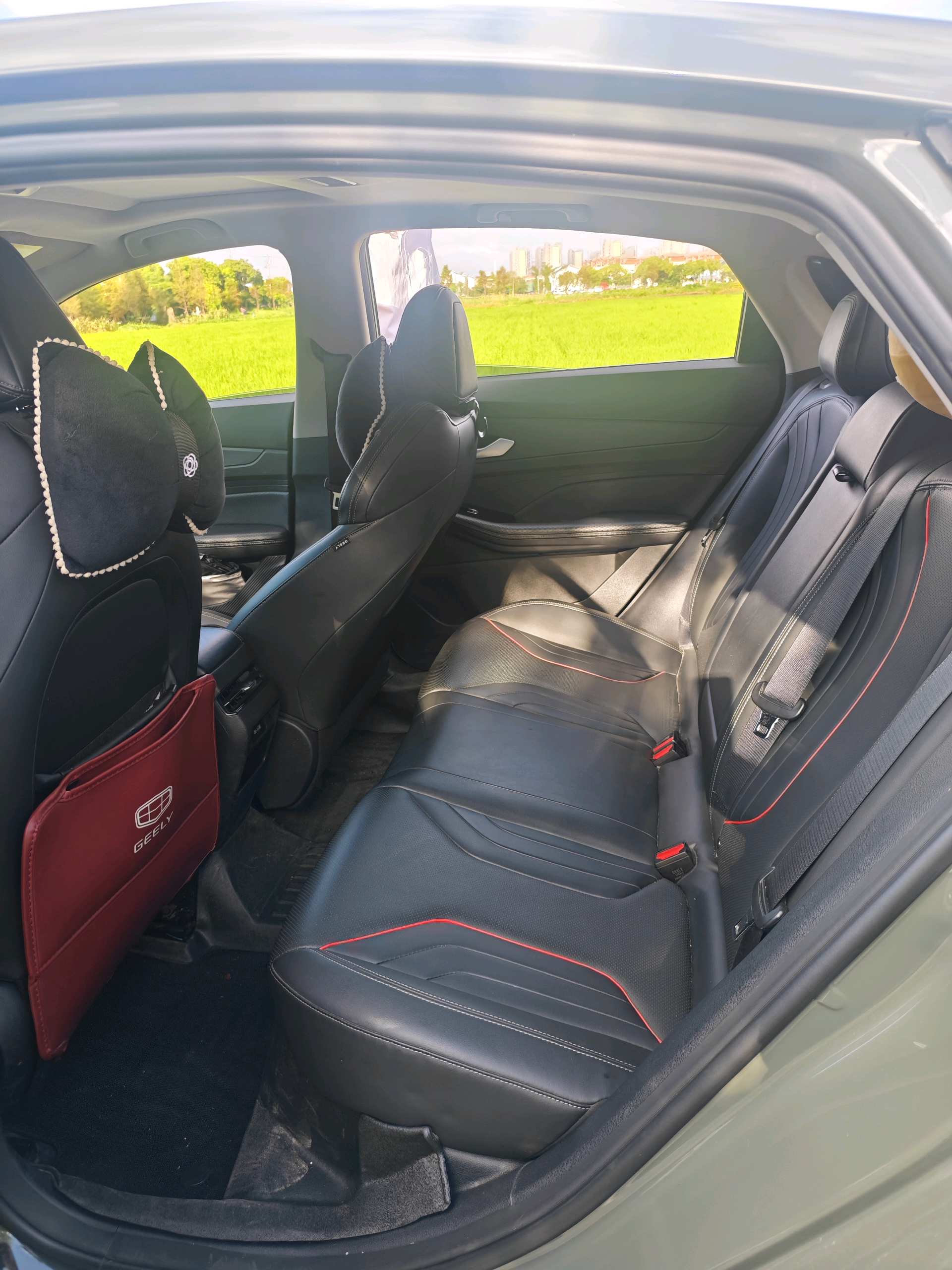 GEELY Binray 2023 car image #4