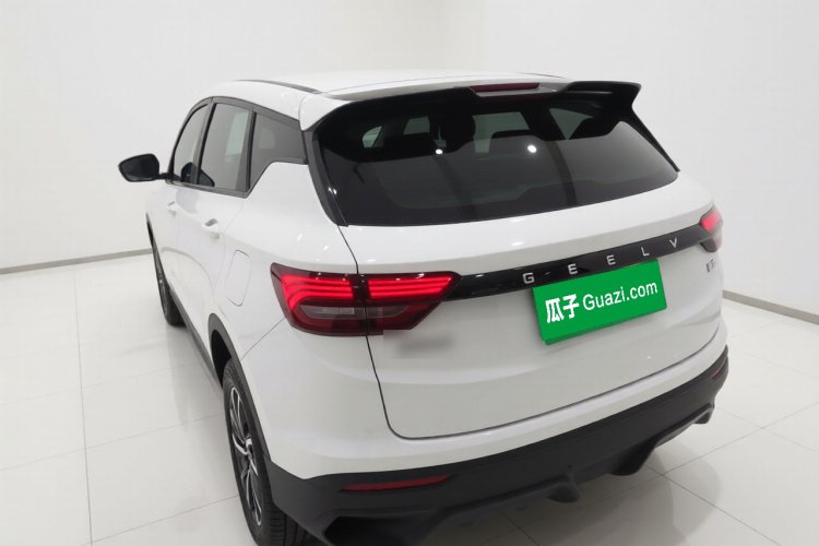 GEELY Coolray 2025 #7 GEELY Coolray 2025 car image #7