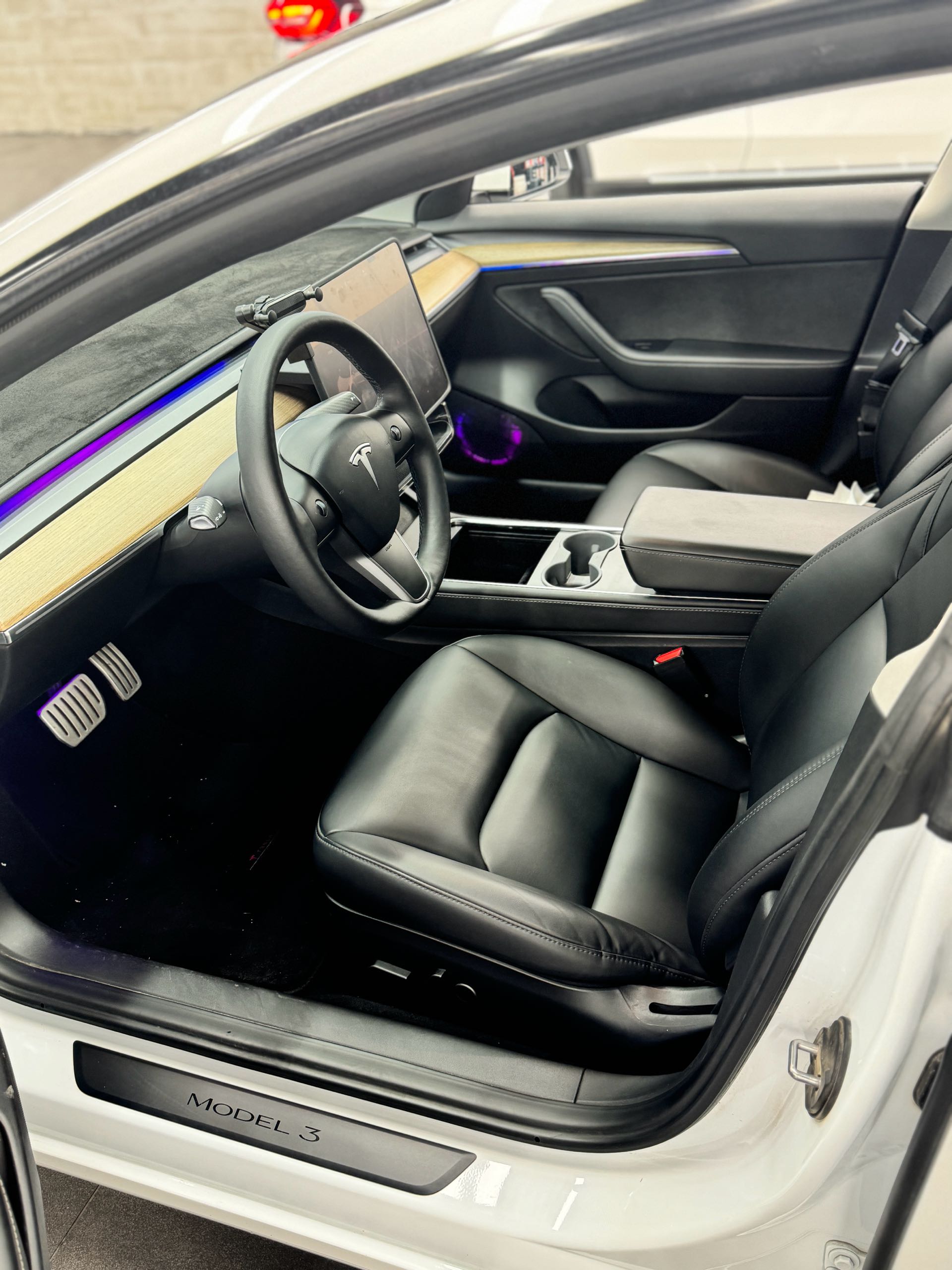 Tesla Model 3 2021 car image #4