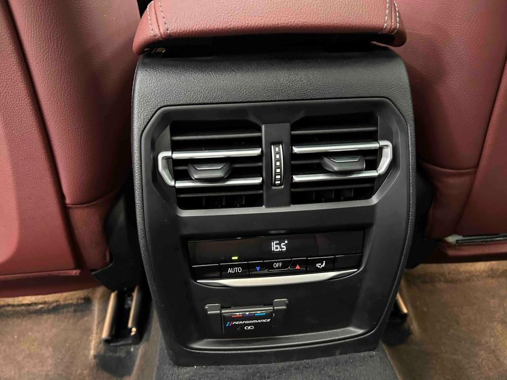 BMW 3 Series 2023 #16 BMW 3 Series 2023 car image #16