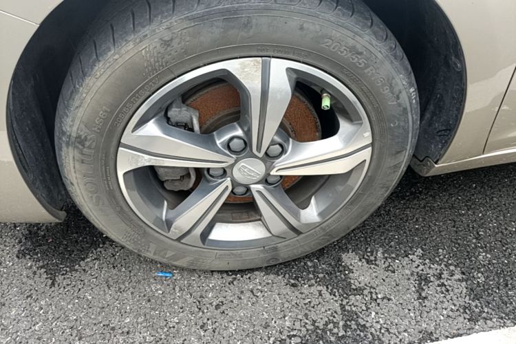 GEELY Emgrand GL 2018 car image #9