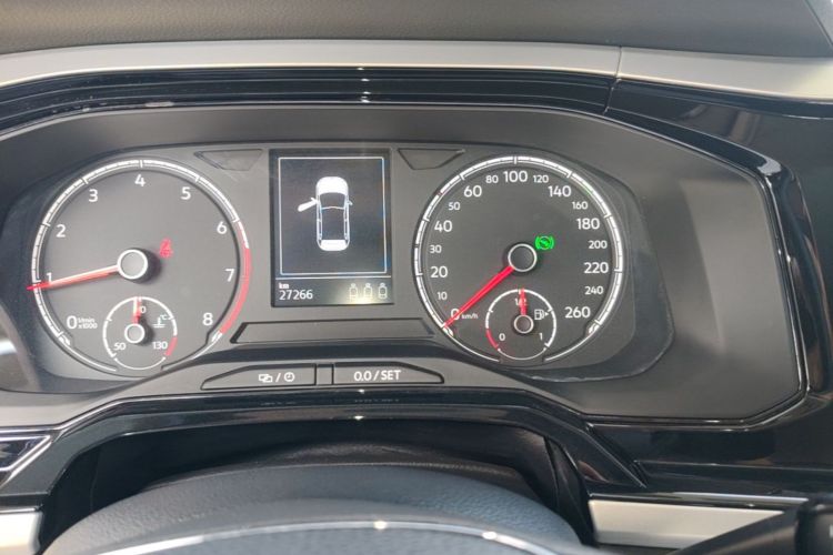 Volkswagen Polo 2021 car image #16