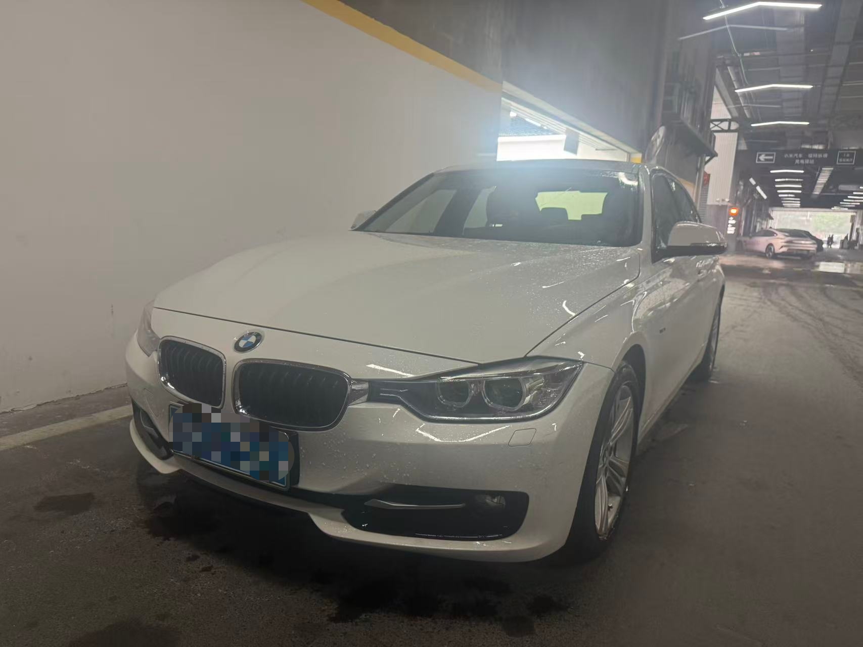 BMW 3 Series 2014 car image 