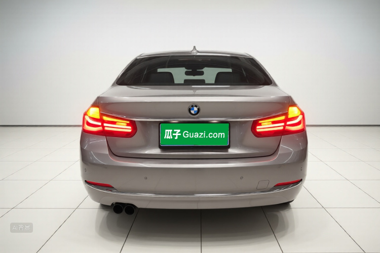 BMW 3 Series 2017 car image #6