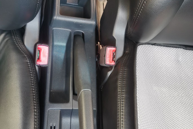 Volkswagen Santana 2018 car image #27