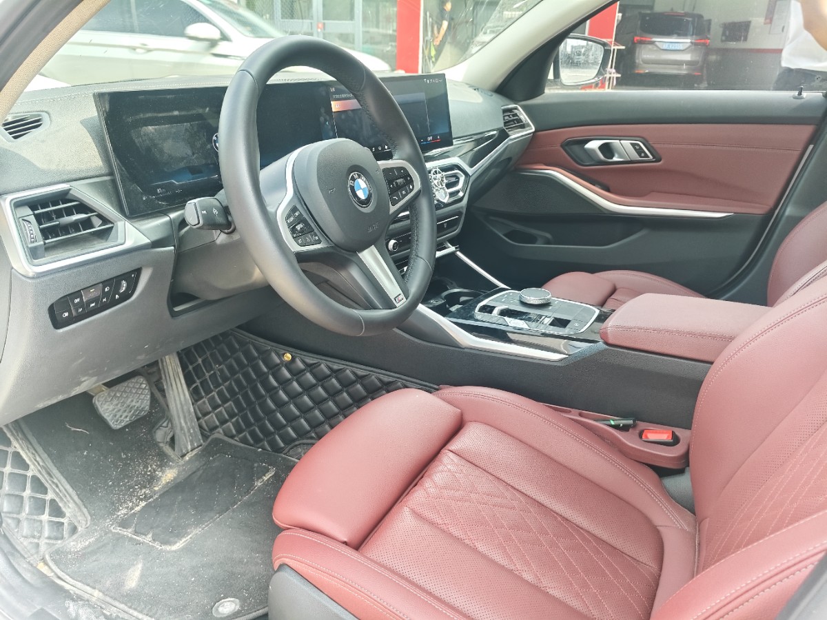 BMW 3 Series 2024 car image #5