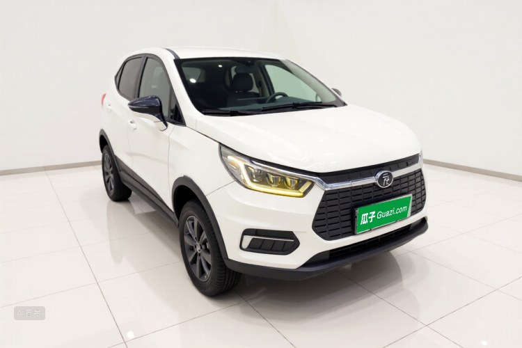 BYD Yuan New Energy 2019 car image #4