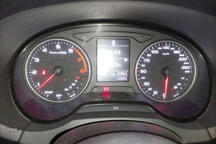 Audi A3 2016 car image #13