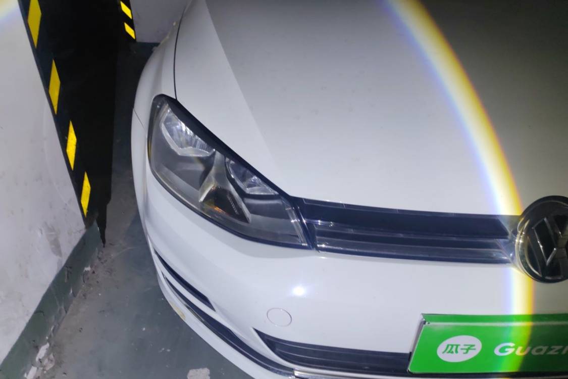 Volkswagen Golf 2014 car image #7