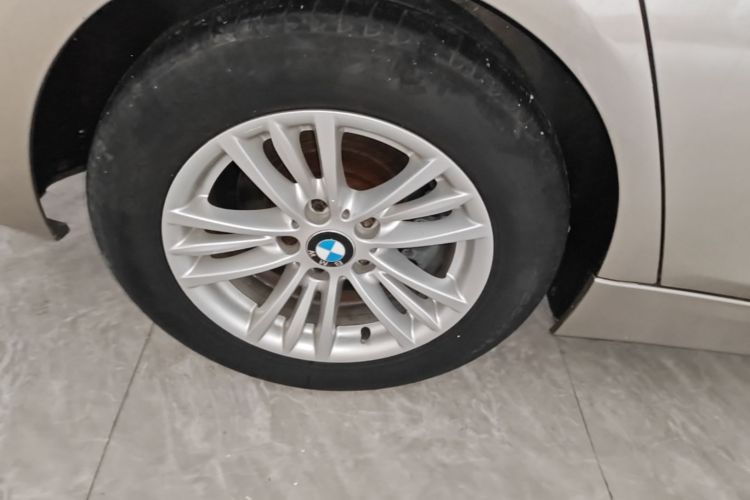 BMW 3 Series 2015 #10 BMW 3 Series 2015 car image #10