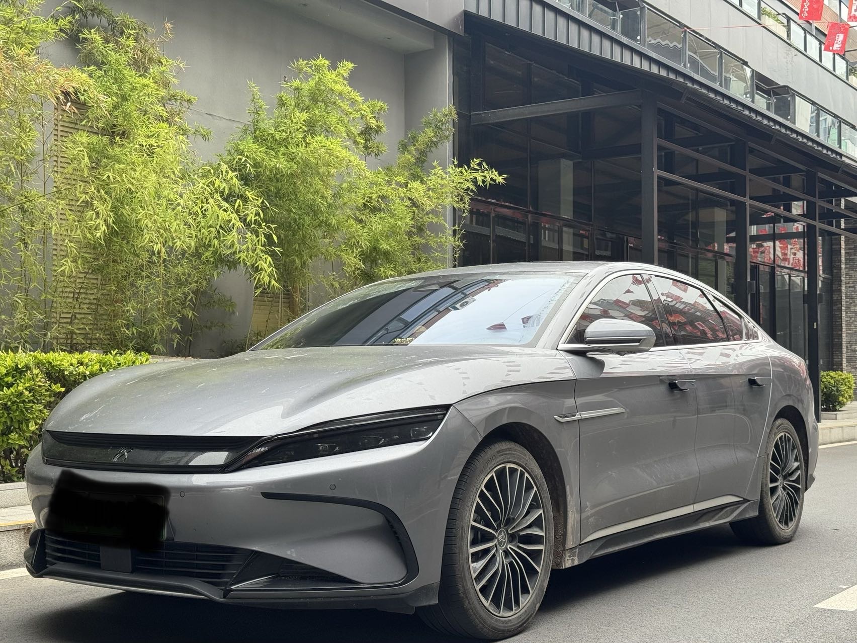 BYD Han 2024 car image 