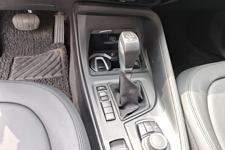 BMW X1 2016 car image #14