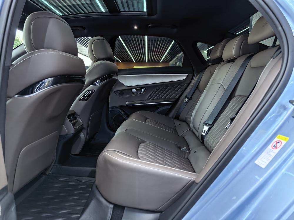 BYD Han 2023 #16 BYD Han 2023 immagine di auto #16
