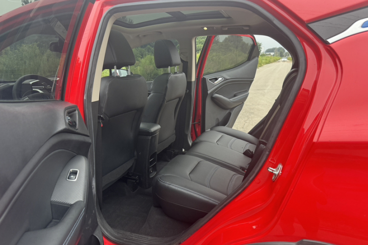 BYD Yuan New Energy 2019 #20 BYD Yuan New Energy 2019 image de voiture #20