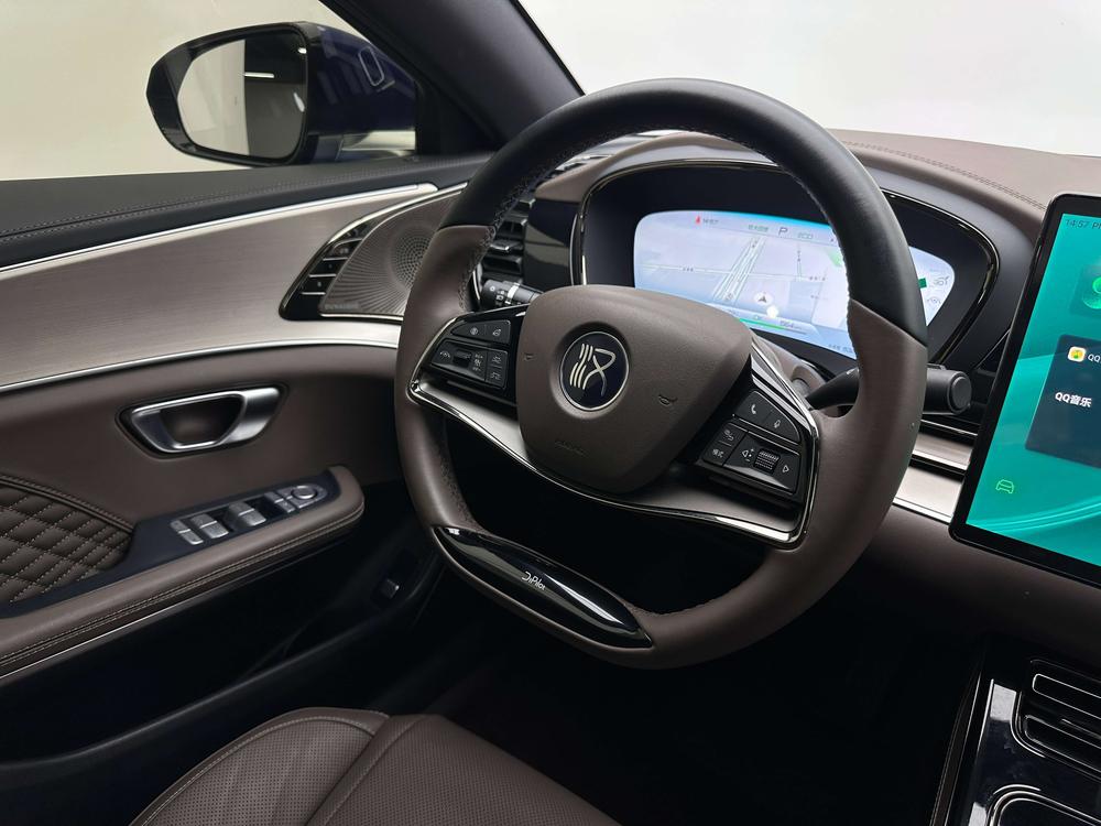 BYD Han 2022 car image #24