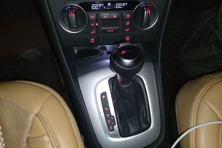 Audi Q3 2016 #14 Audi Q3 2016 immagine di auto #14